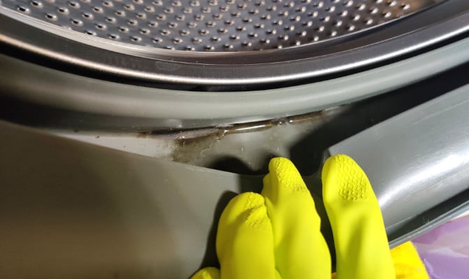 cómo limpiar la goma de tu lavadora 2
